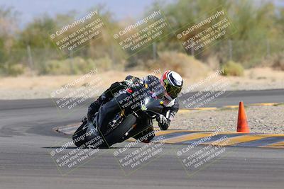 media/Nov-05-2022-SoCal Trackdays (Sat) [[f8d9b725ab]]/Turn 2 (1120am)/